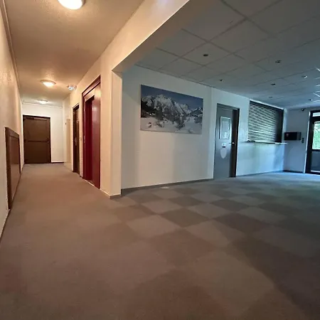 Apartamento Cabine, 4 Pers, Pied Des Pistes A Briancon, Balcon, Parking - Fr-1-330c-140 Briançon