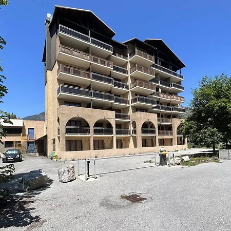 Apartamento Cabine, 4 Pers, Pied Des Pistes A Briancon, Balcon, Parking - Fr-1-330c-140 *